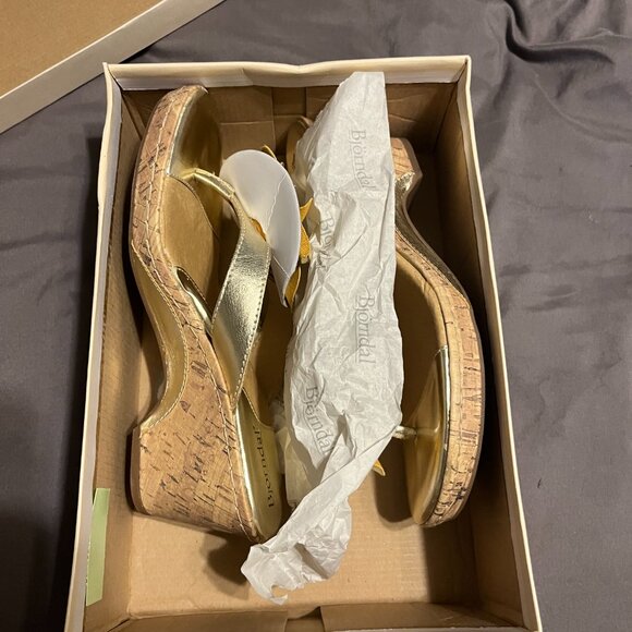 Bjorndal "Lana" Women's Size 9 Sandals 2.5" Cork Heel - new in box - Picture 5 of 6